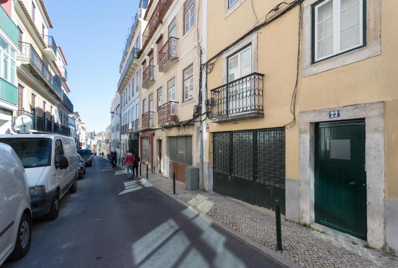Rato Cozy 3Br W/Balcony - By Lu Holidays Apartment Lisbon Bagian luar foto
